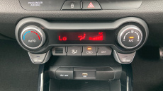 Kia Stonic 1.0T GDi 48V 3 5dr DCT Petrol Estate